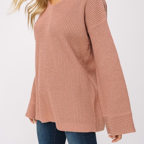 NWT Brick V-neck Bell Sleeve Sweater - Picture 8 of 8